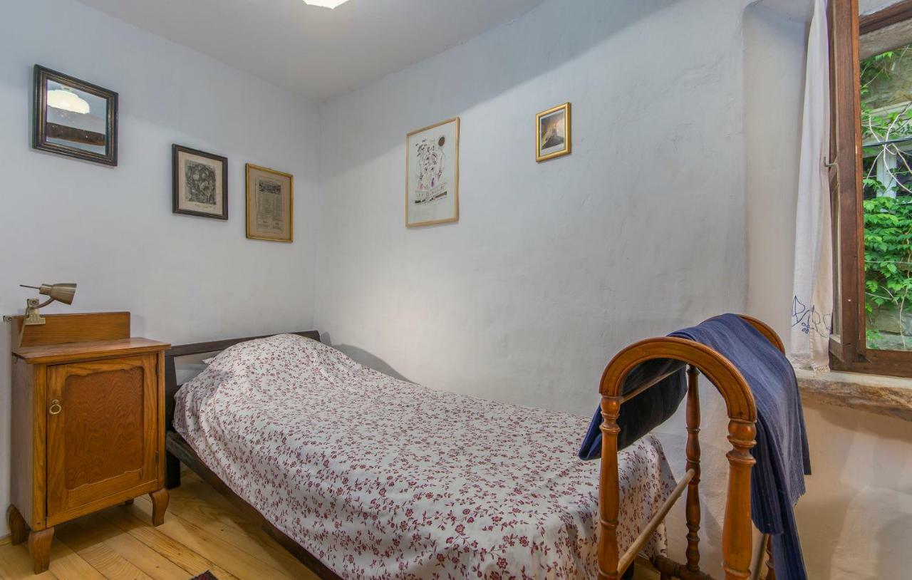 Apartment Kuharic Groznjan Luaran gambar