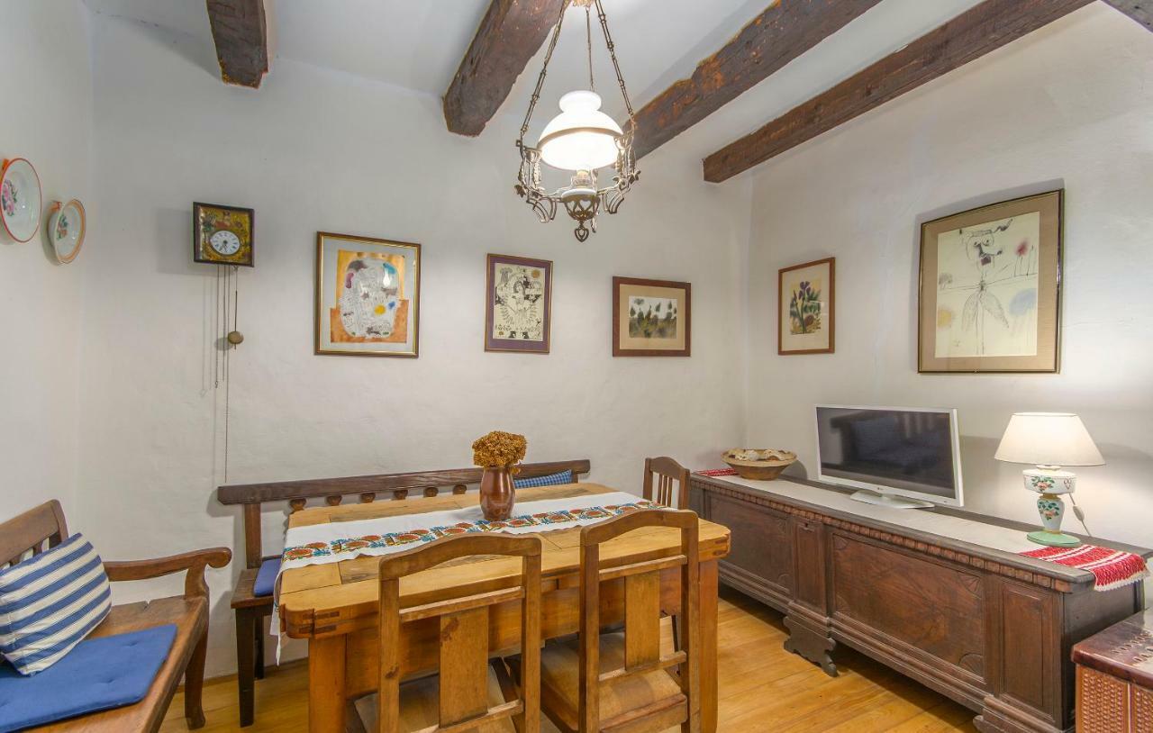Apartment Kuharic Groznjan Luaran gambar